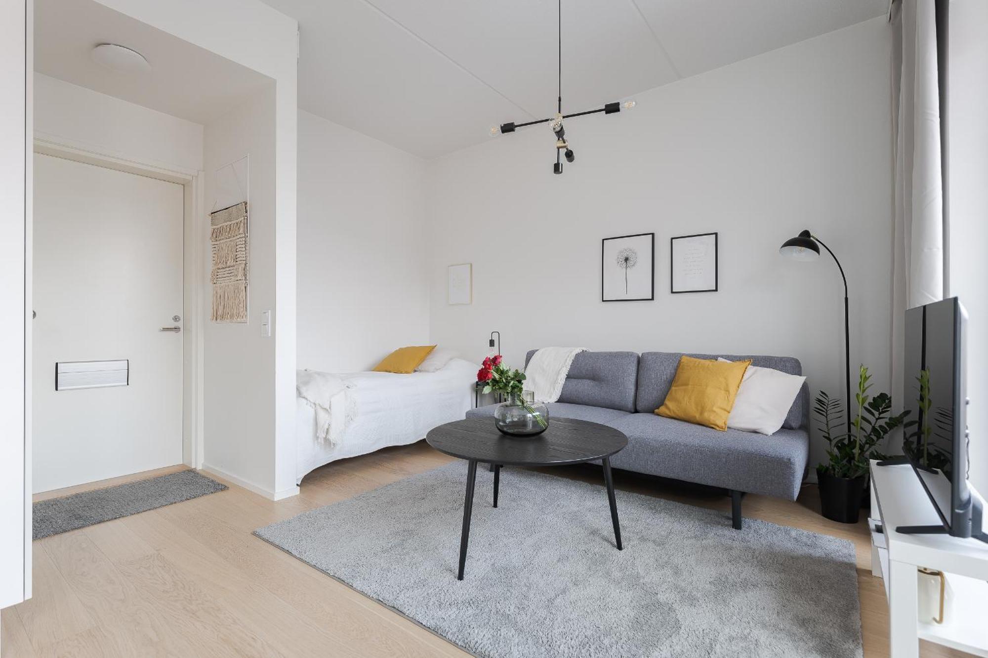 Huoneisto Great Location, Quiet And New With Balcony&cafe *